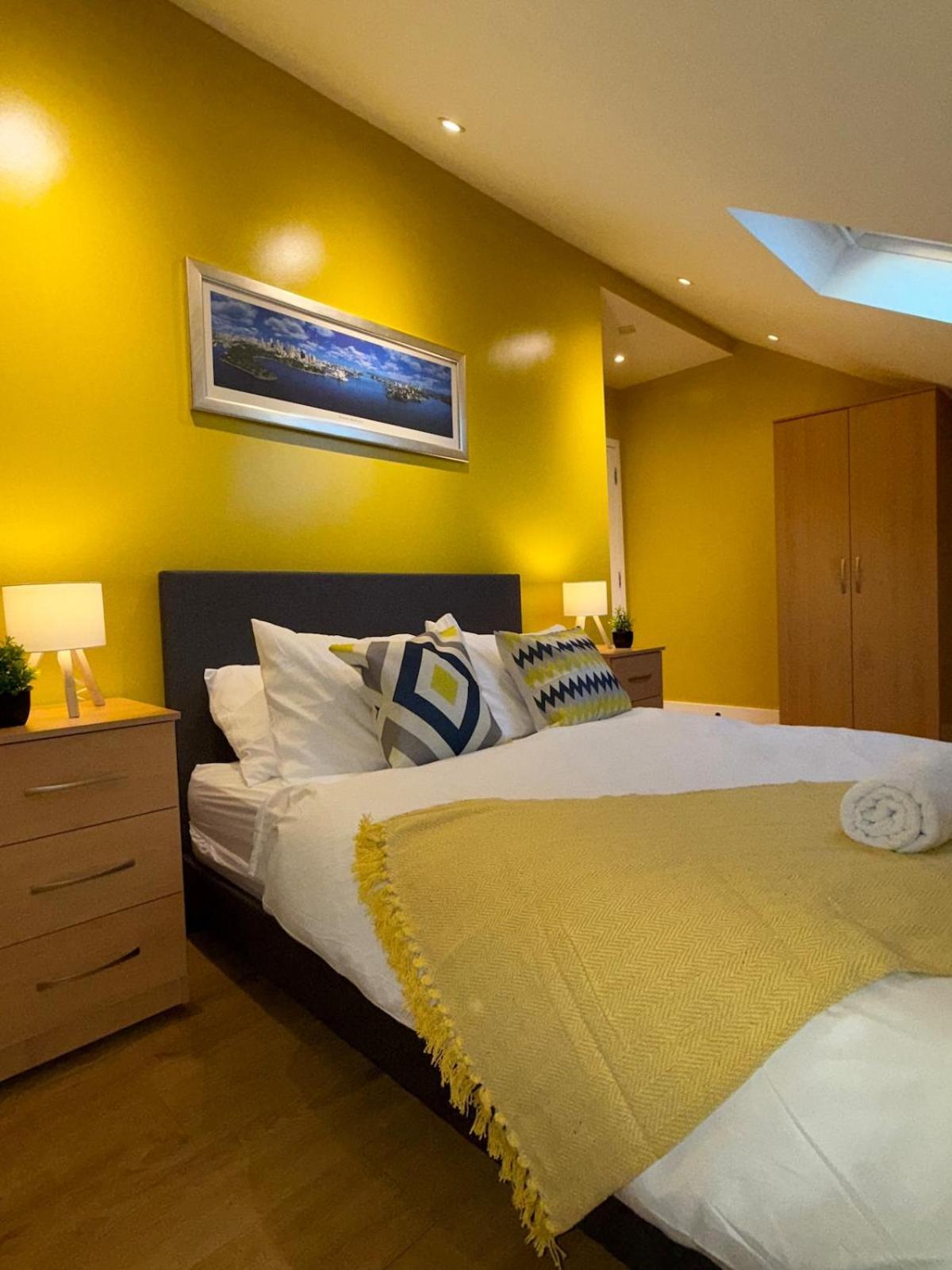 2 Bedroom Luxe London *